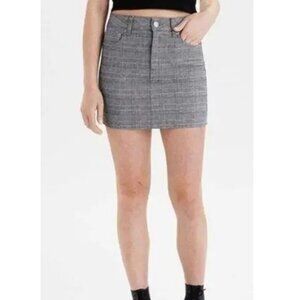 American Eagle Hi Rise Plaid Mini Skirt Preppy Black White Striped High Waisted